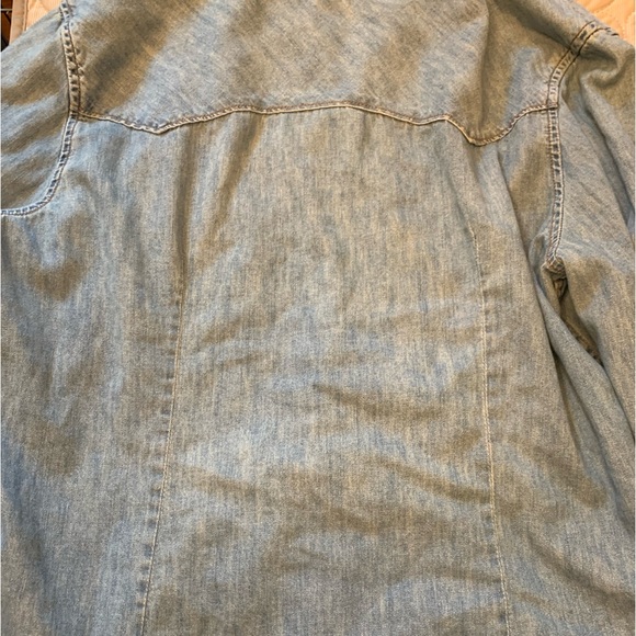 Gap Lightweight Jean Jacket XL - Picture 6 of 6